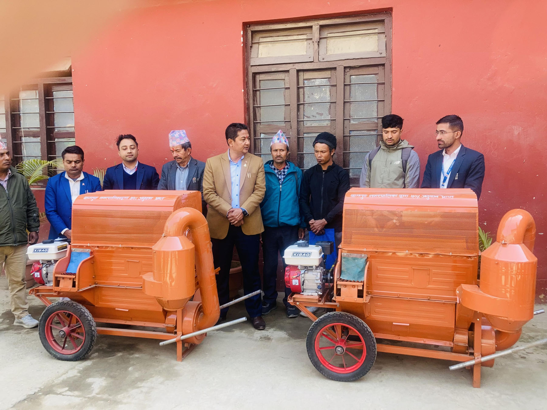 किसानलाई अनुदानमा थ्रेसर मेशिन